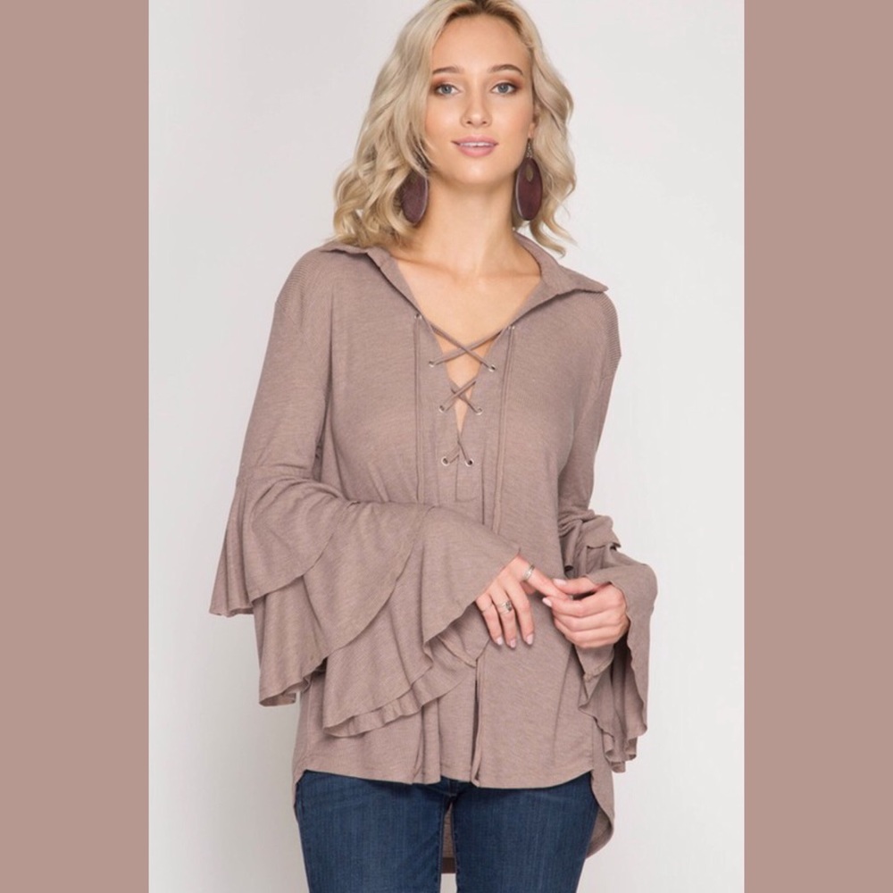 LAST 2🆕5⭐️Gorgeous Ruffled Lace-Up Top - Picture 3 of 4